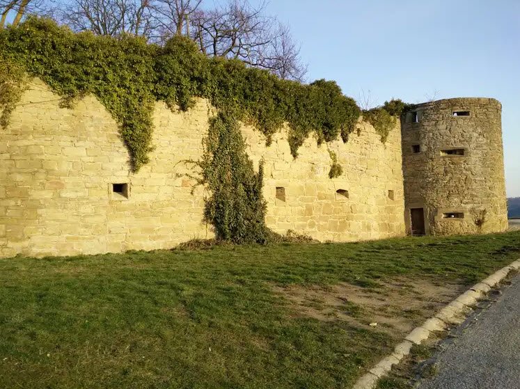 Ravensburg Castle, Sulzfeld, Germany